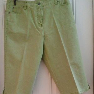 Christopher & Banks capris pants